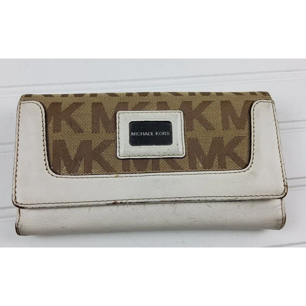 Michael Kors MK Signature Leather Trim Full Size Wallet